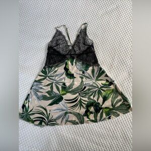 VICTORIA'S SECRET Black Green Lace Tropical Print Slip Dress Womens Size Small